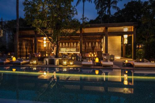 Rosewood Phuket Swimming pool